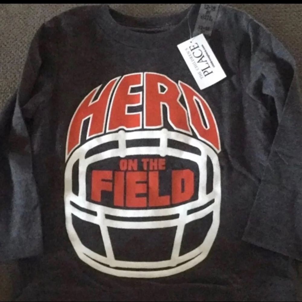 NWT!  Hero on the field long sleeve